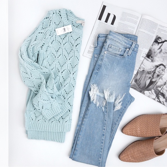 LOFT Sweaters - LOFT . Diamond Knit Crew Neck Sweater
